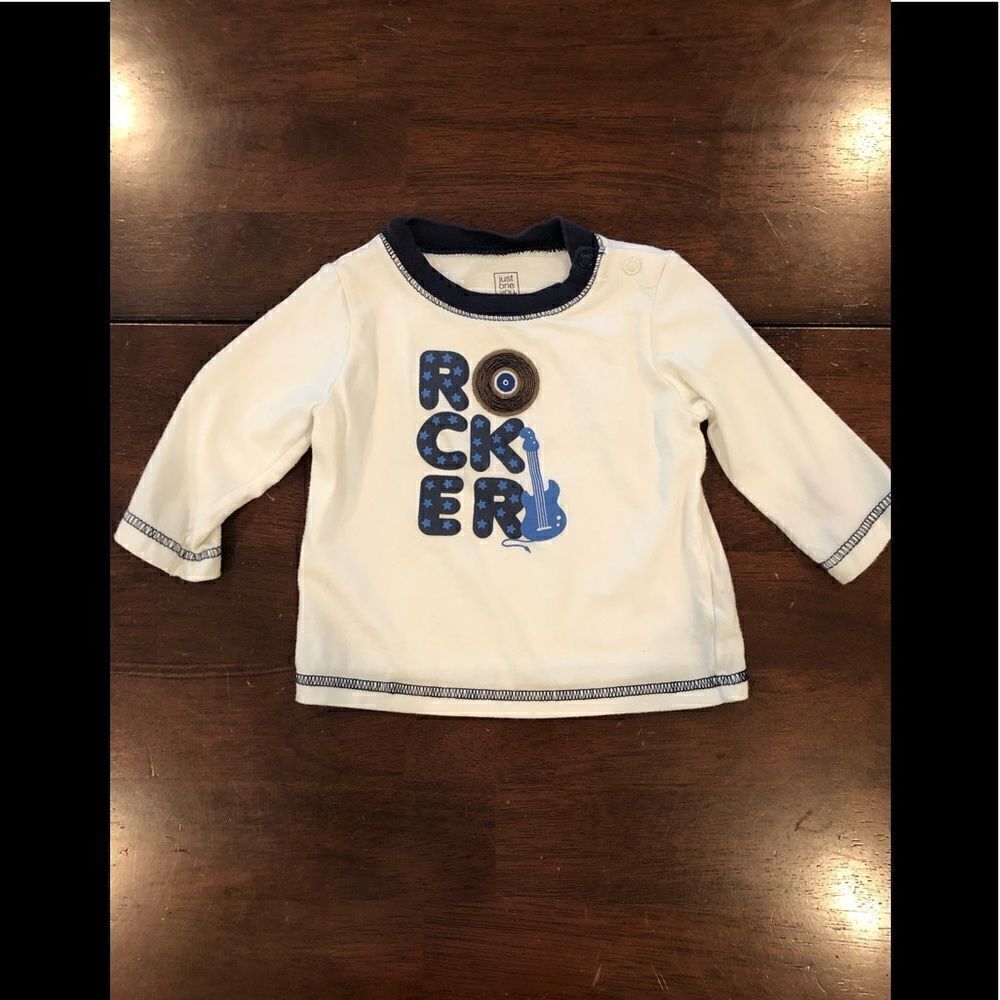 Boy’s onesies, shirts, short and pants bundle - Picture 7 of 11